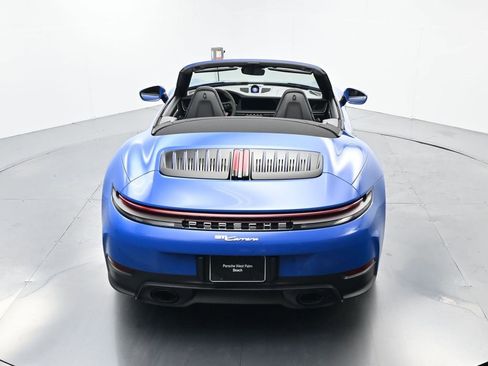 Used 2025 Porsche 911 Carrera image 42