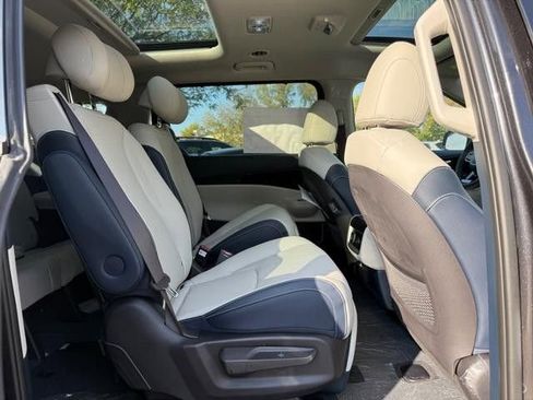 New 2026 Kia Carnival SX Prestige image 6