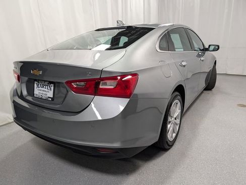 Used 2024 Chevrolet Malibu LT image 3