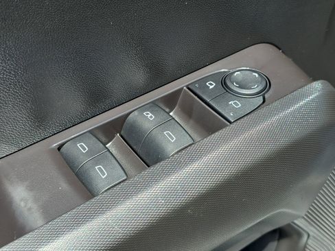 Certified 2024 Chevrolet Colorado Trail Boss w/ Advanced Trailering Package image 18