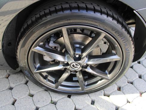 Used 2016 MAZDA MX-5 Miata Club image 12