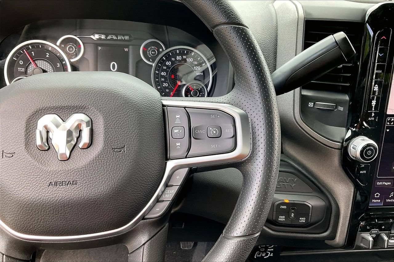 New 2026 RAM 3500 Tradesman AWD/4WD image 28