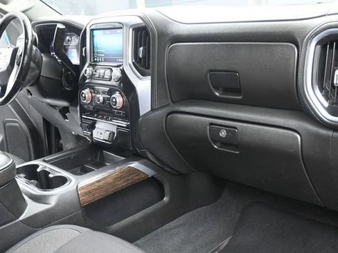 Used 2020 GMC Sierra 2500 SLE w/ X31 Off-Road Package AWD/4WD image 28