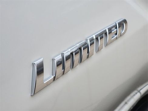 New 2025 Toyota 4Runner Limited image 7