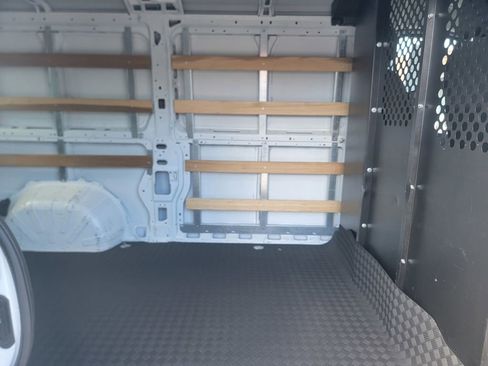 Used 2023 RAM ProMaster 2500 image 18