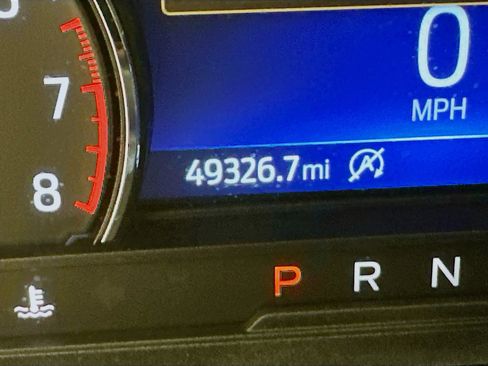 Used 2020 Ford Explorer XLT w/ Equipment Group 202A image 19