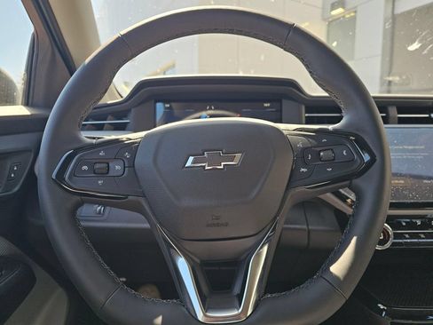 New 2027 Chevrolet Bolt LT w/ Comfort Package FWD image 26