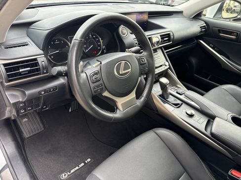 Used 2018 Lexus IS 350 AWD w/ Comfort Package image 14