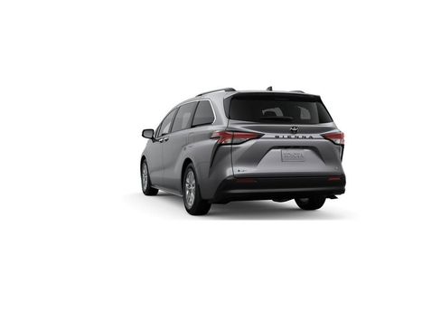 New 2026 Toyota Sienna XLE FWD image 4