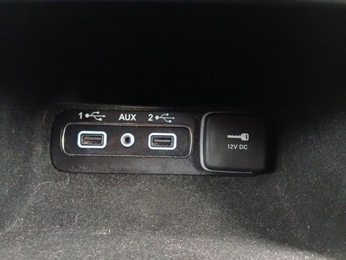 Used 2022 Jeep Grand Cherokee Laredo E w/ Security & Convenience Group AWD/4WD image 6