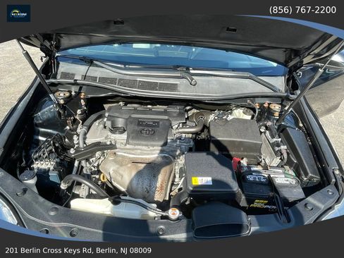 Used 2017 Toyota Camry XSE image 23