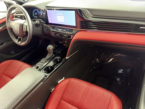 Used 2026 Toyota Camry XSE w/ Premium Package FWD image 25