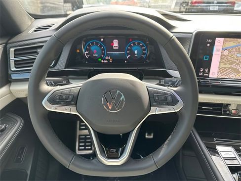 New 2026 Volkswagen Atlas Cross Sport SEL Premium R-Line image 24