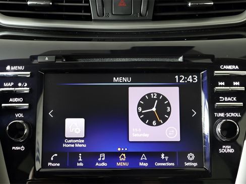 Used 2024 Nissan Murano SL image 11