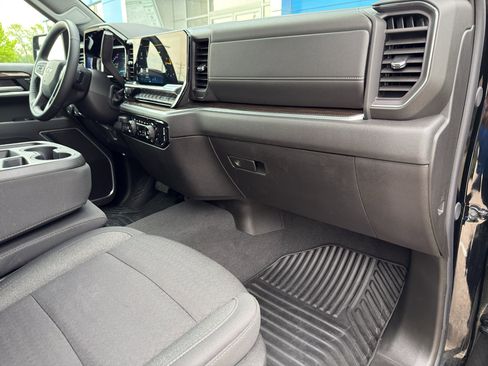 Used 2026 Chevrolet Silverado 1500 RST AWD/4WD image 44