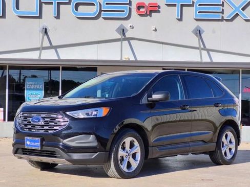 Used 2019 Ford Edge SE image 3