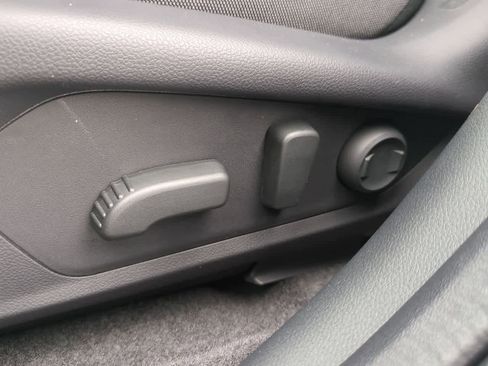 New 2026 Subaru Crosstrek 2.0i Premium image 16