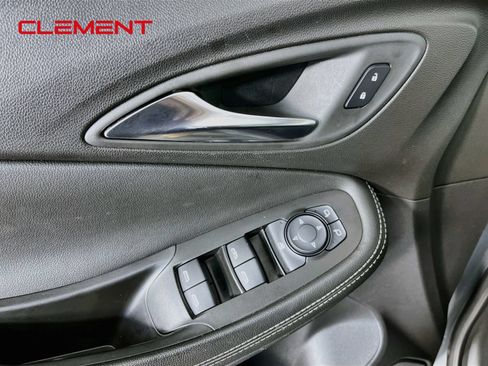 Used 2025 Buick Encore GX Preferred FWD image 24