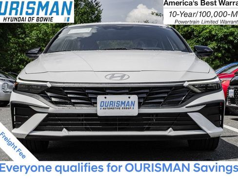 New 2025 Hyundai Elantra SEL image 2