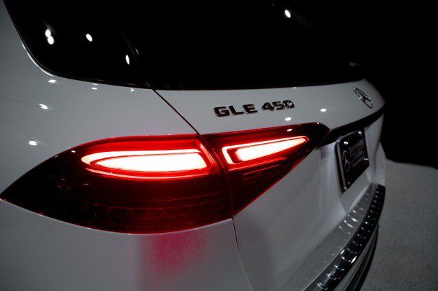 Used 2024 Mercedes-Benz GLE 450 4MATIC image 8