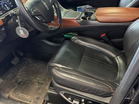 Used 2018 Lincoln MKX Black Label w/ Driver Assistance Package image 1