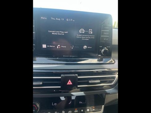 Used 2023 Kia Seltos S FWD image 8