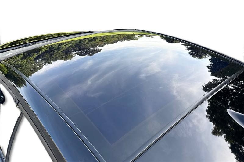 Used 2023 Toyota Prius Prime Premium w/ Advanced Technology Package FWD image 12