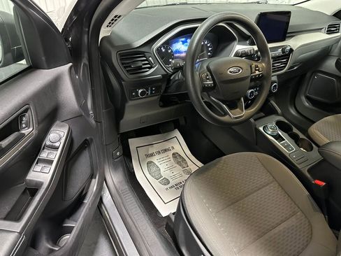 Used 2022 Ford Escape SE image 7