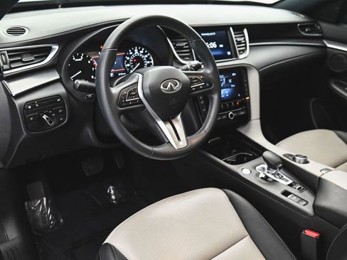 Used 2023 INFINITI QX55 Luxe w/ Cargo Package AWD/4WD image 13