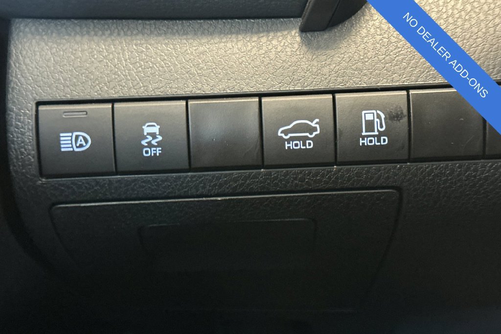 Used 2024 Toyota Camry SE FWD image 28