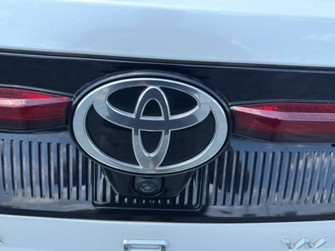 Used 2023 Toyota Crown AWD/4WD image 29