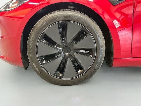 Used 2025 Tesla Model 3 Long Range AWD/4WD image 34