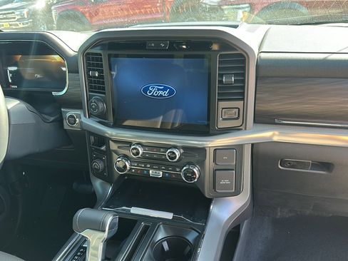 New 2026 Ford F150 Lariat w/ Equipment Group 502A High AWD/4WD image 13