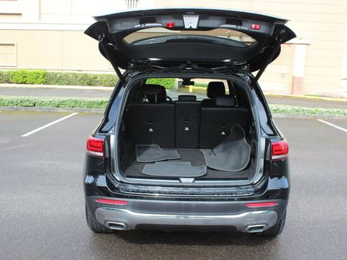 Used 2021 Mercedes-Benz GLB 250 4MATIC image 28