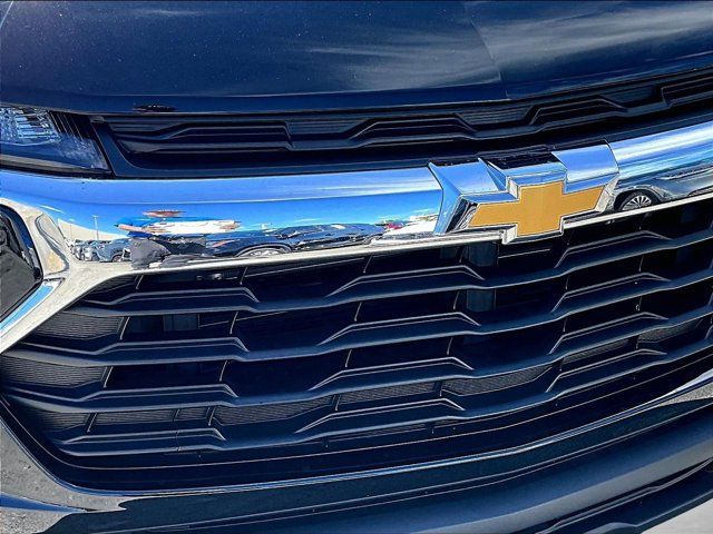 Used 2026 Chevrolet TrailBlazer LS FWD image 30
