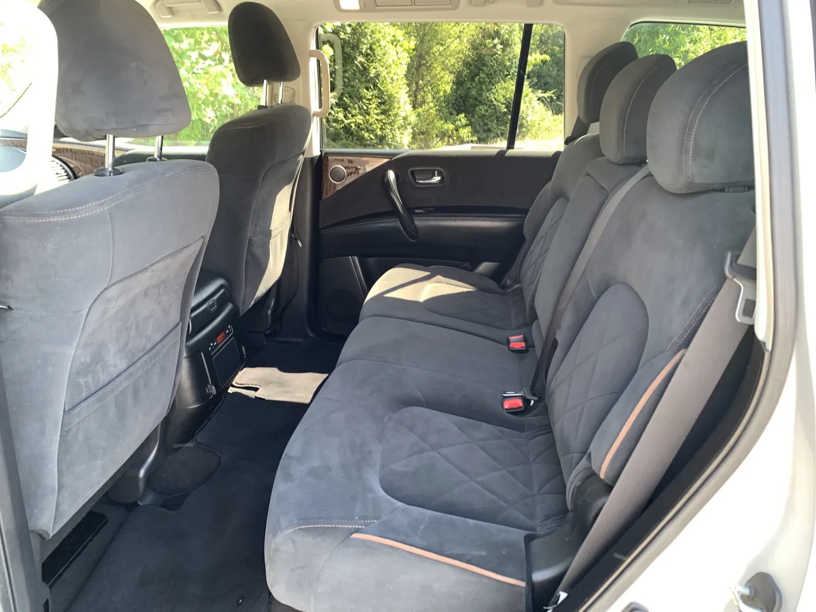 Used 2018 Nissan Armada SV w/ Driver Package RWD image 26
