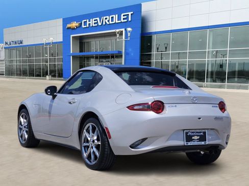 Used 2022 MAZDA MX-5 Miata RF Grand Touring RWD image 4