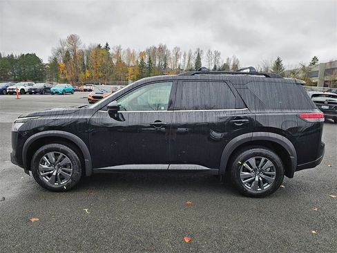 New 2025 Nissan Pathfinder SV w/ SV Premium Package image 8