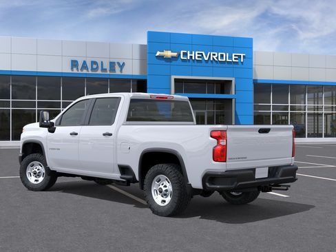 New 2026 Chevrolet Silverado 2500 W/T w/ Z71 Off-Road Package AWD/4WD image 3