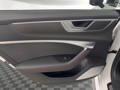 Used 2021 Audi RS 7 Sportback w/ Carbon Optic Package image 17