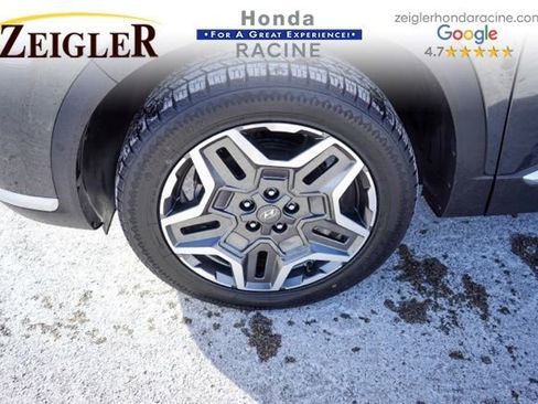 Used 2023 Hyundai Santa Fe Limited image 11