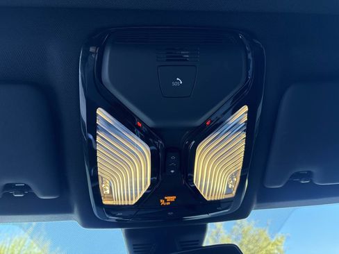 Used 2019 BMW 330i Sedan w/ Convenience Package image 32