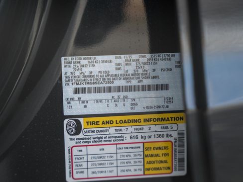 New 2025 Ford Expedition Max Platinum w/ Stealth Performance Package image 54