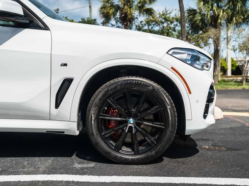 Used 2022 BMW X5 M50i w/ Executive Package AWD/4WD image 7