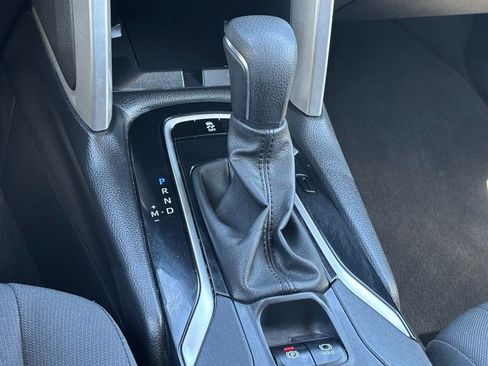 Used 2024 Toyota Corolla Cross LE AWD/4WD image 21