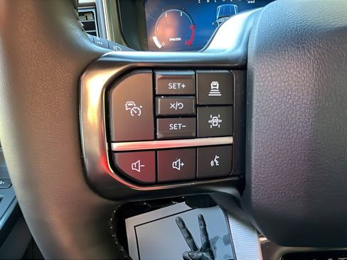 New 2026 Ford F250 Platinum image 14