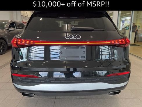 Used 2025 Audi Q5 Premium AWD/4WD image 7