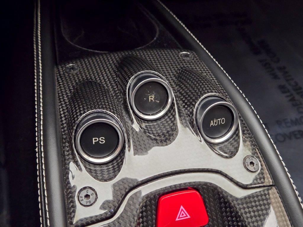 Used 2013 Ferrari 458 Spider RWD image 43