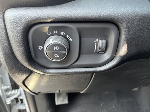 Used 2026 RAM 2500 Big Horn AWD/4WD image 15