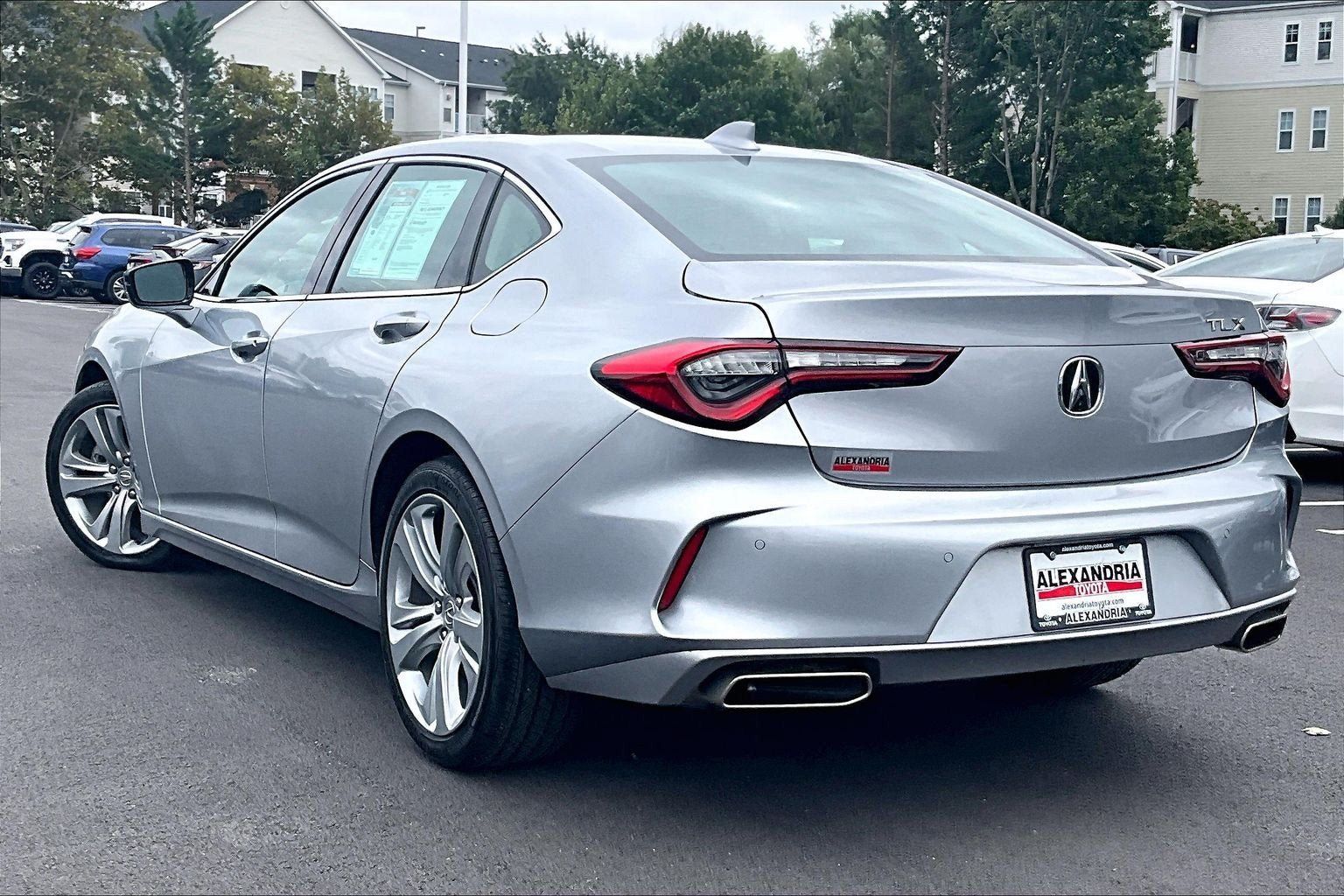 Used 2023 Acura TLX w/ Technology Package FWD image 10